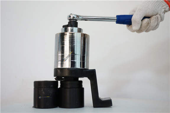 千斤頂力矩放大器