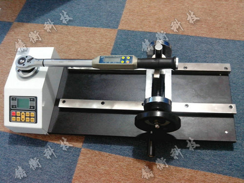 扭力扳手測(cè)試儀圖片
