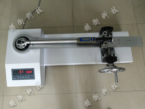 扭矩扳手檢定儀圖片