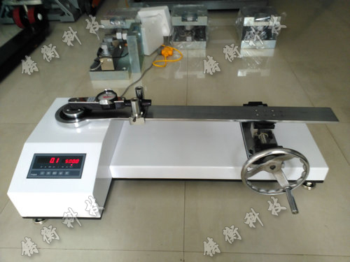 扭力扳手測(cè)量?jī)x圖片